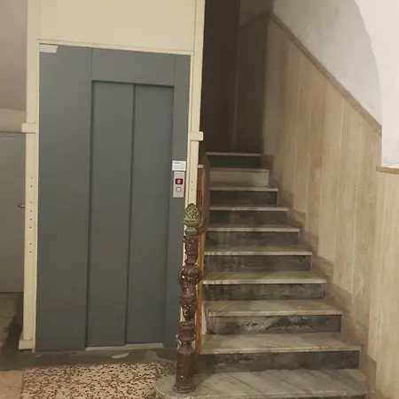 Petit Bonheur - Via Giacchero Apartamento