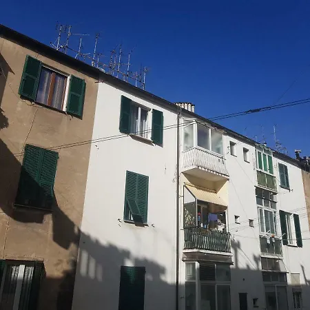 Petit Bonheur - Via Giacchero Apartamento *