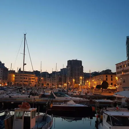 Petit Bonheur - Via Giacchero Savona