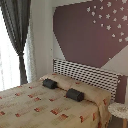 Petit Bonheur - Via Giacchero Apartamento *