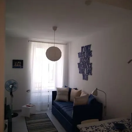 Petit Bonheur - Via Giacchero Apartamento *